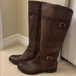 Gianni Bini Brown Boots